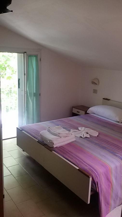 Hotel Elisabetta 2 Stelle Cattolica Zewnętrze zdjęcie